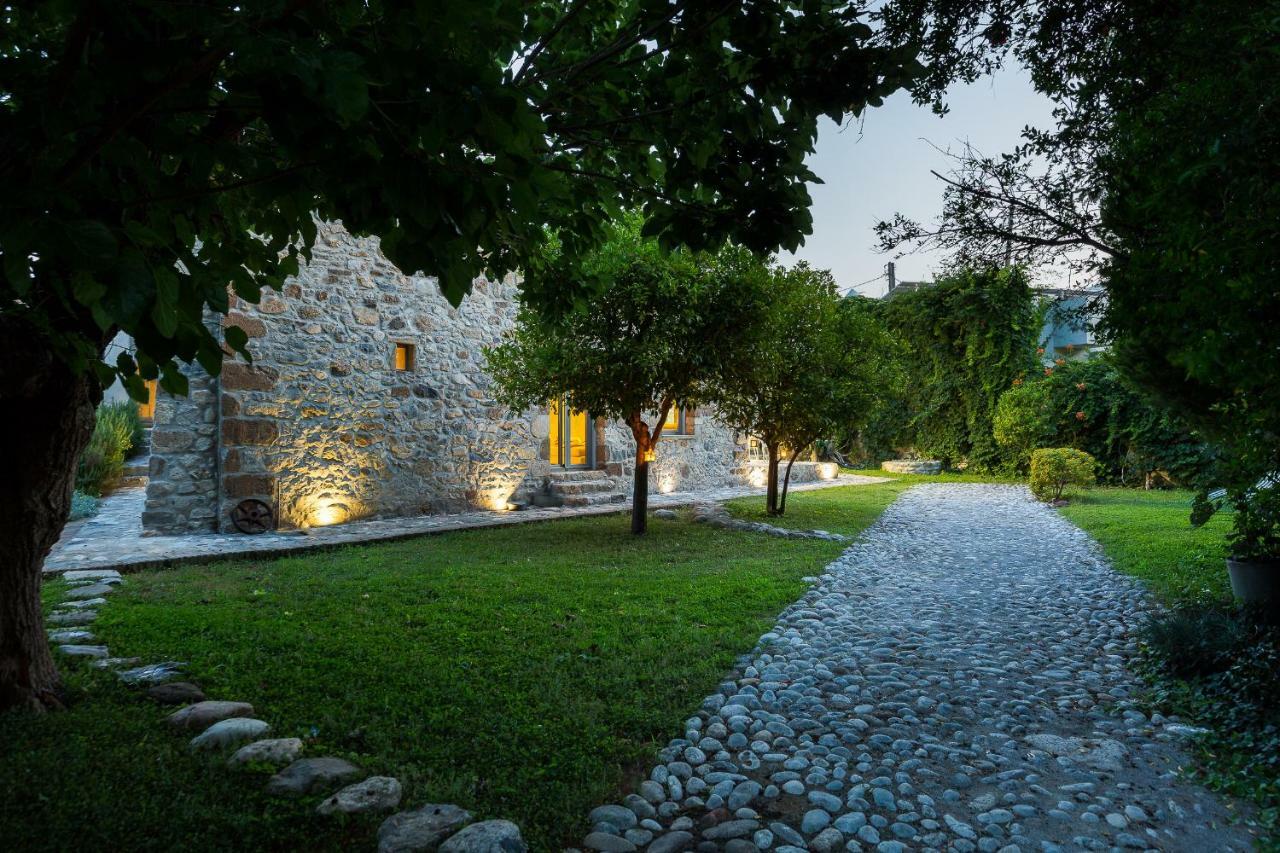 Muazzo Creta Stone House, Nature Escape With Pool, By Thinkvilla Pigí 外观 照片