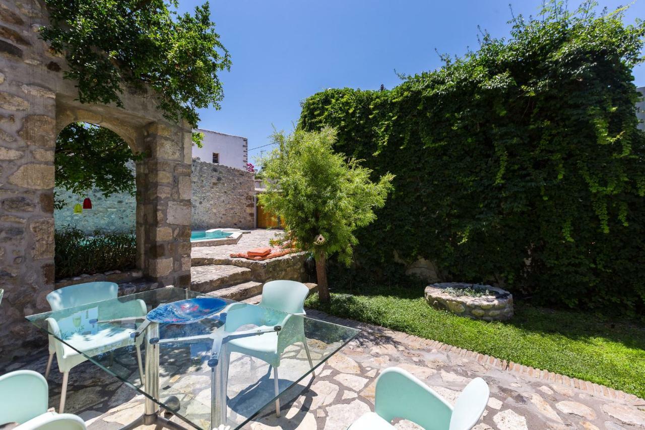 Muazzo Creta Stone House, Nature Escape With Pool, By Thinkvilla Pigí 外观 照片