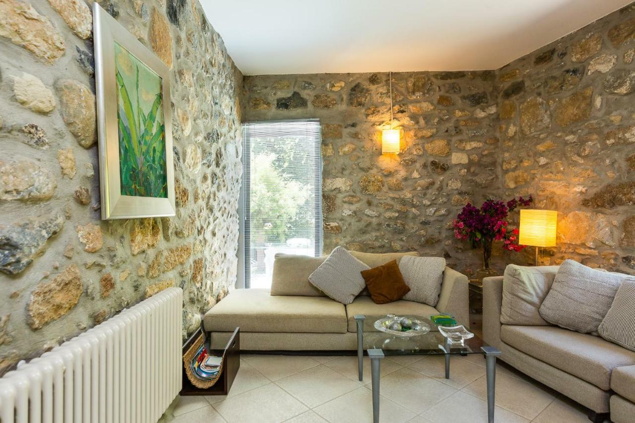 Muazzo Creta Stone House, Nature Escape With Pool, By Thinkvilla Pigí 外观 照片